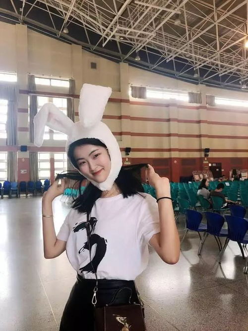 趙丁煒 大學(xué)4年獲3萬(wàn)獎(jiǎng)學(xué)金,每門(mén)課90分以上,21歲女神學(xué)霸保送北大碩博連讀